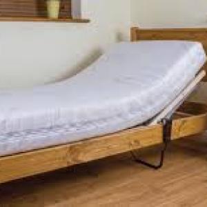 Electric profiling bed